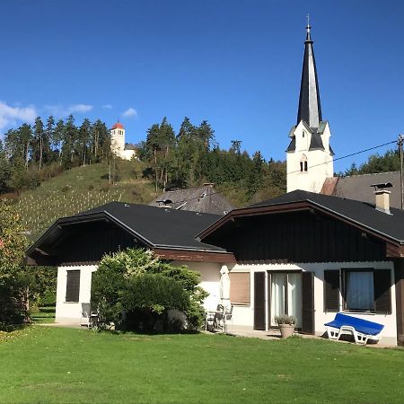 V Gemuetliches Gartenhaus Smihel nad Pliberkom Exterior photo